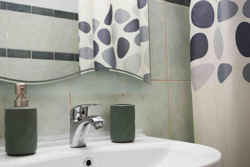 Helia Apartment 2 Kanali  Екстер'єр фото